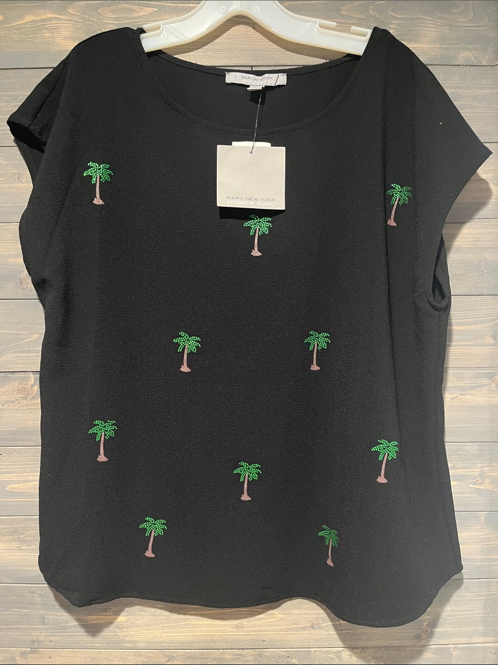 NWT Marc New York Black Short Sleeve Top with Green Palm Embroidery L